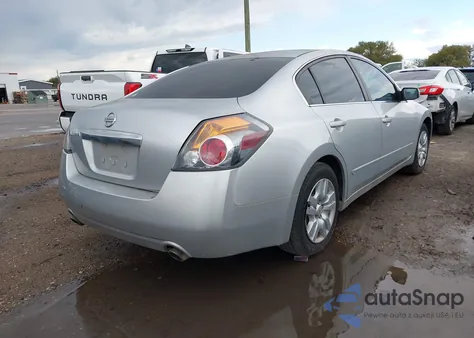 2010 Nissan Altima 2.5 z USA, uszkodzony, nr VIN 1N4AL2AP1AN427670